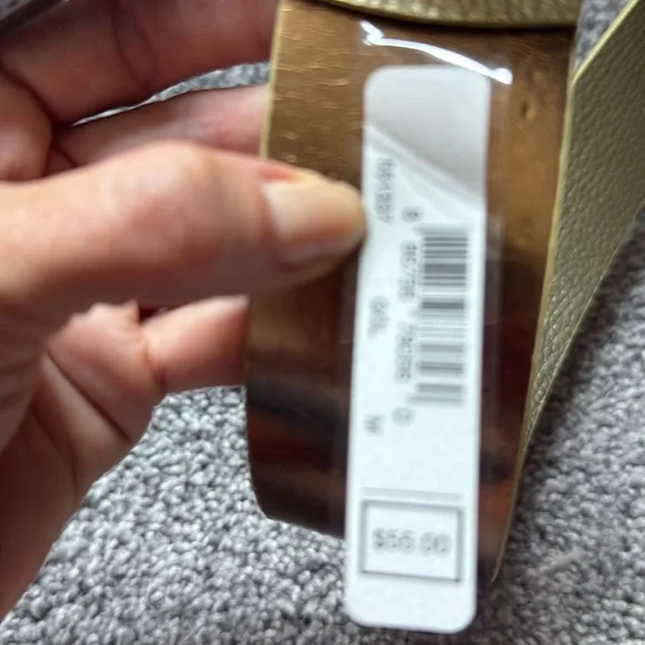 NWOT Michael Kors Gold with Gold Signature Logo Belt Size Medium - Picture 2 of 4